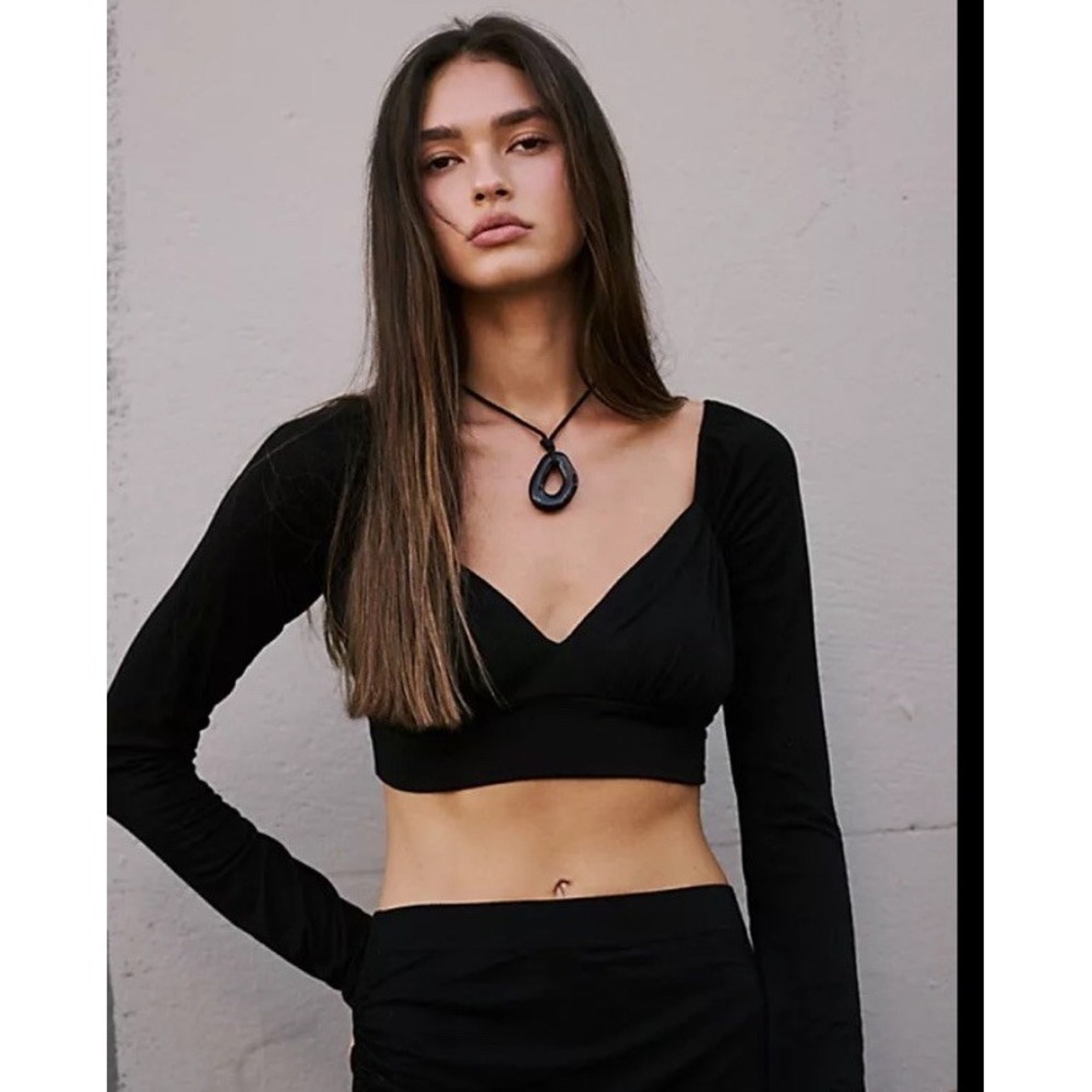 Free People Top Women's Size S Black Cropped Long Sleeve‎ Festival Beach Boho